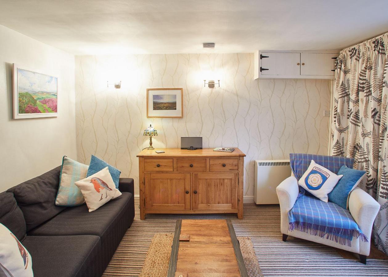 Host & Stay - Rosella Cottage Pickering Buitenkant foto